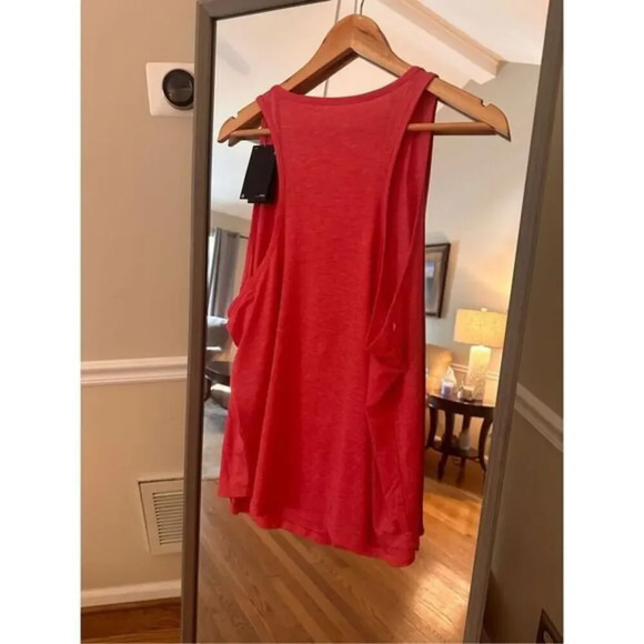 Under Amour 3XL Red Tank‎ Top NWT - Picture 4 of 5